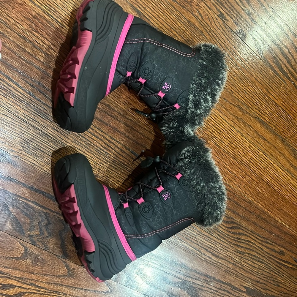 Kids winter boots